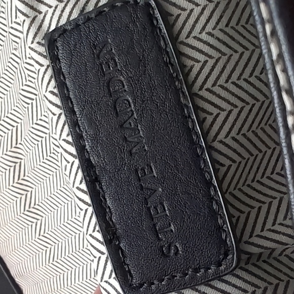 Steve Madden Women's Black Studded Leather Satchel/Crossbody Bag. - Picture 11 of 13